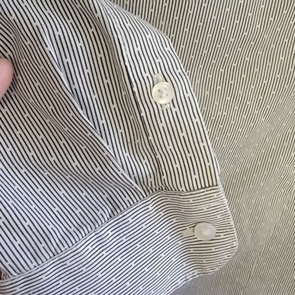 H&M Button Down - Picture 3 of 4